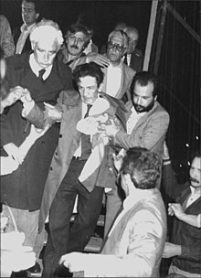 ChiranAngelgela's tweet photo. "Compagni, lavorate tutti, casa per casa, strada per strada, azienda per azienda".
Le ultime parole che cercò di dire.
Padova, 7 giugno 1984
#EnricoBerlinguer https://t.co/HphWOmycR0