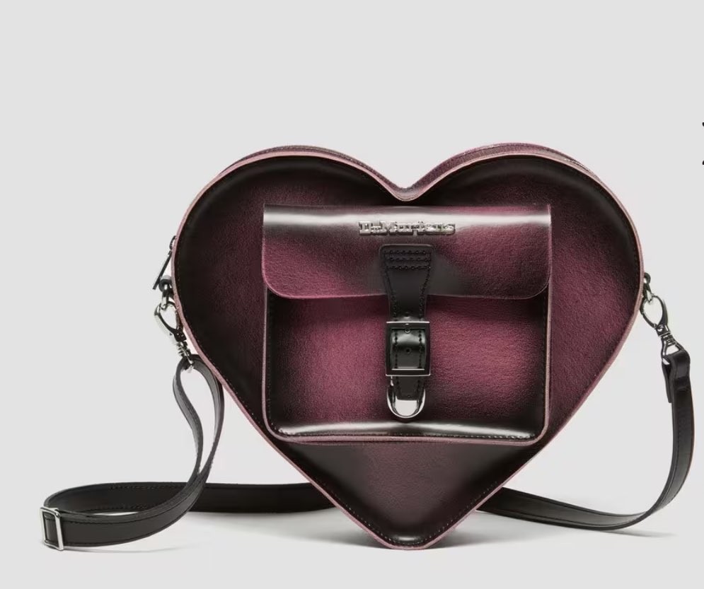 acquadicesso's tweet photo. accessories ♤ choose you fav https://t.co/qDyooyNHbu