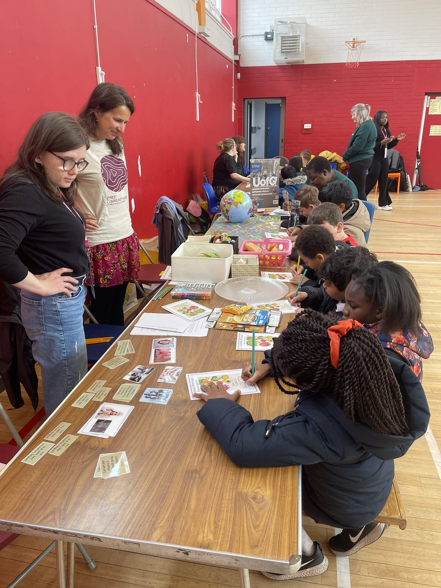 Mrs Mackay tweet media