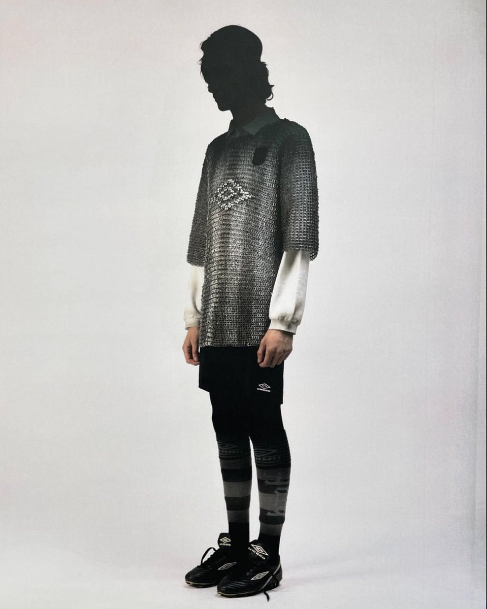 Outlander Magazine tweet media