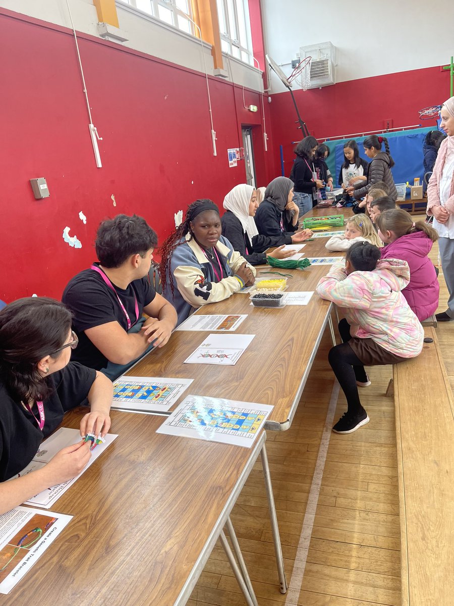 Mrs Mackay tweet media