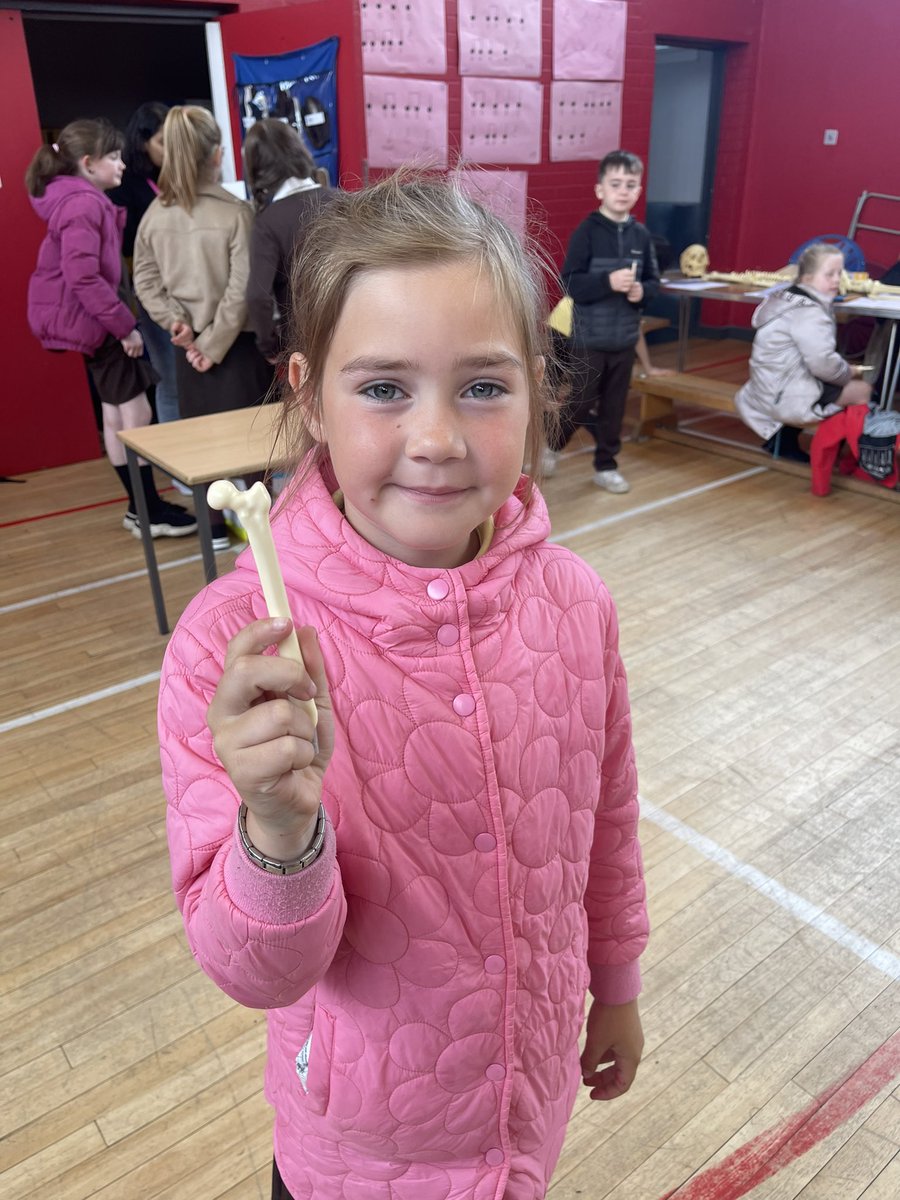 Mrs Mackay tweet media