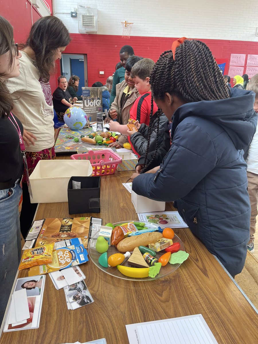 Mrs Mackay tweet media