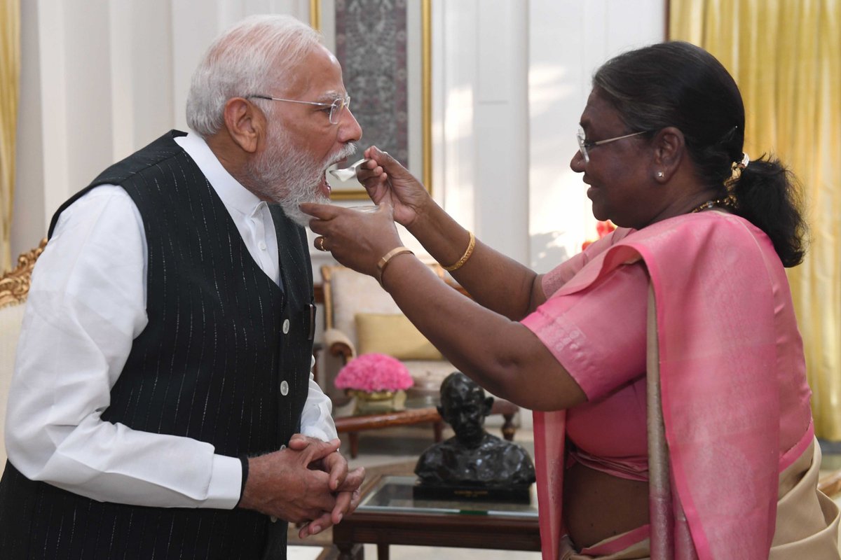 BJP (@bjp4india) on Twitter photo Hon’ble President Smt. Droupadi Murmu offered curd to leader of NDA & PM designate Shri <a href="/narendramodi/">Narendra Modi</a> whilst inviting him to form the BJP-led NDA government at the Centre. Hon’ble President Smt. Droupadi Murmu offered curd to leader of NDA & PM designate Shri <a href="/narendramodi/">Narendra Modi</a> whilst inviting him to form the BJP-led NDA government at the Centre.