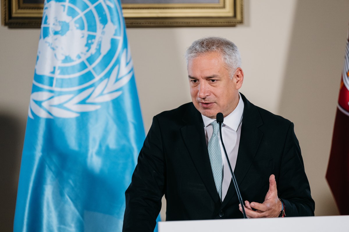 Ernesto Ottone R. tweet media