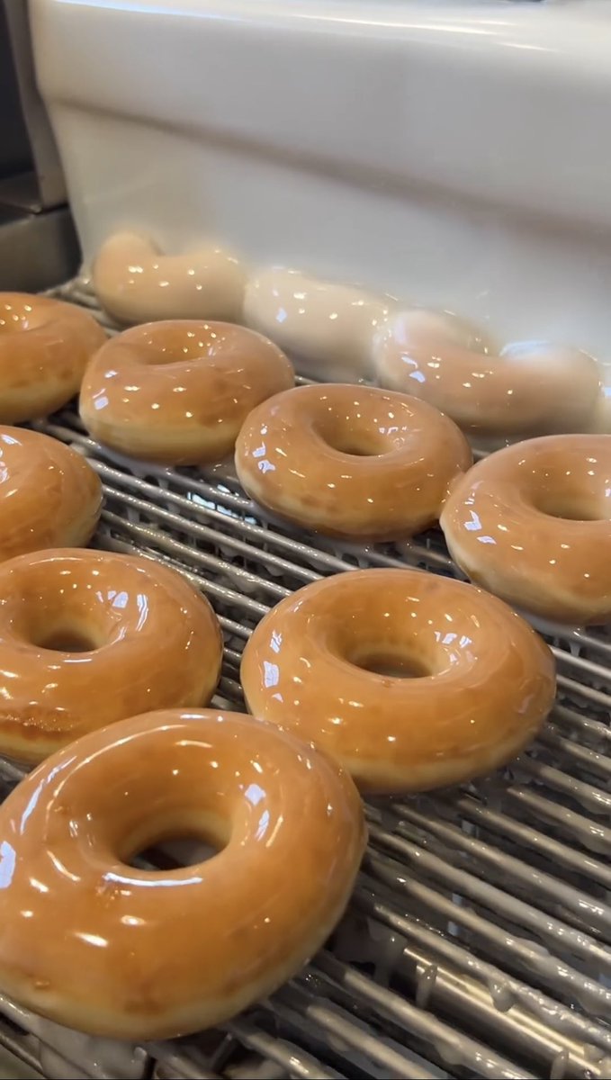 TimesSquareNYC's tweet photo. We’re on Donut Disturb all day! 🍩 It’s National Donut Day and we’re celebrating with our favorite spots in #TimesSquare 🌟

🍩 @dunkindonuts 
🍩 @krispykreme 
🍩 @DoughDoughnuts 

#NYC #NationalDonutDay #Donut #NewYorkDonut #Coffee https://t.co/FLkfqqJfrP
