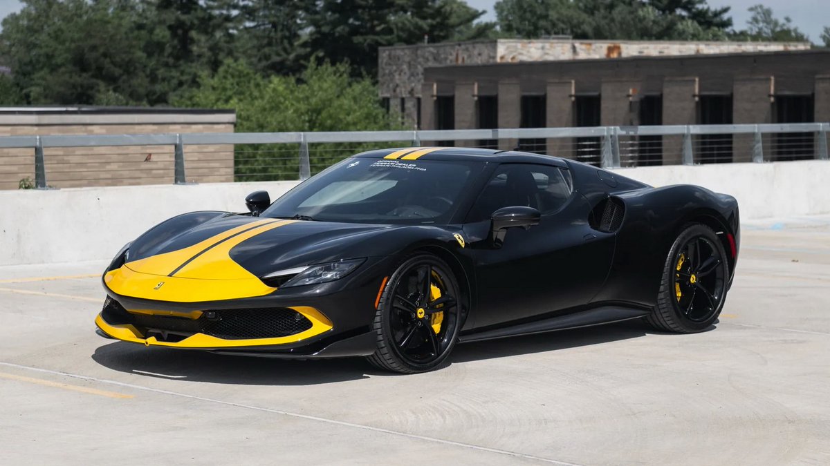 Ferrari Connoisseur tweet media