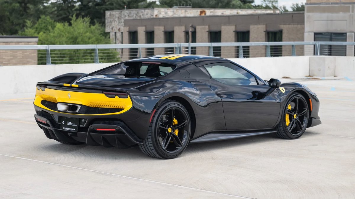 The car we’re looking at here out of Pittsburgh is a Steelers themed 2023 296 GTB Assetto Fiorano (with 675 miles on the clock) finished in Nero with Giallo Modena accents and over $185,000’s worth of extras. This cost $524,651 new, and recently it failed to sell for $397,000.