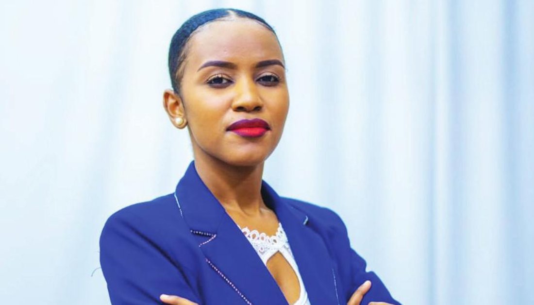 🇲🇿#Mozambique: On June 4, journalist &amp; women's rights defender Sheila Wilson was violently abducted by the police as she was broadcasting live for the <a href="/CDD_Moz/">CDD - Centro para Democracia e Direitos Humanos</a>, member of <a href="/fidh_en/">FIDH</a>.
📣We condemn this attack &amp; call on authorities to ensure her safety!
👉fidh.org/en/issues/huma…