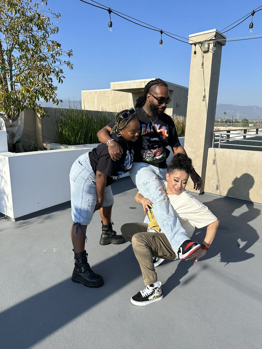 BkSheDevil's tweet image. My family @thatshampoopapi &amp;amp; @bluejay19xx #thebig3