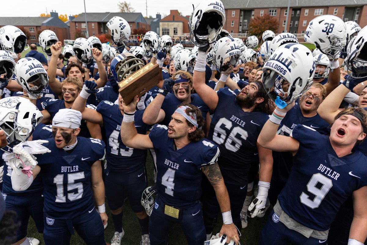 After a great <a href="/MiamiOHFootball/">Miami Football</a> Academic Mega Camp and conversation with @Jalenmoss5 I’m honored to receive an offer to play for <a href="/ButlerUFootball/">Butler Football</a>. @CoachU_BU <a href="/BlackmanFtball/">Blackman Football</a> <a href="/Coach_Kriesky/">Matthew Kriesky</a> <a href="/BallHawkU/">BallHawkU 🏈🦅</a> <a href="/BuckFitz/">NPA/SUPERMAX 100</a> <a href="/NCEC_Recruiting/">NPA</a> <a href="/CoachTBarr/">#BESTAVAILABLE</a> <a href="/CSmithScout/">Chris Smith</a> @CWilson_NPA