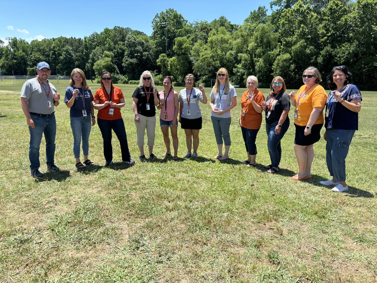 Ashley Shoun tweet media