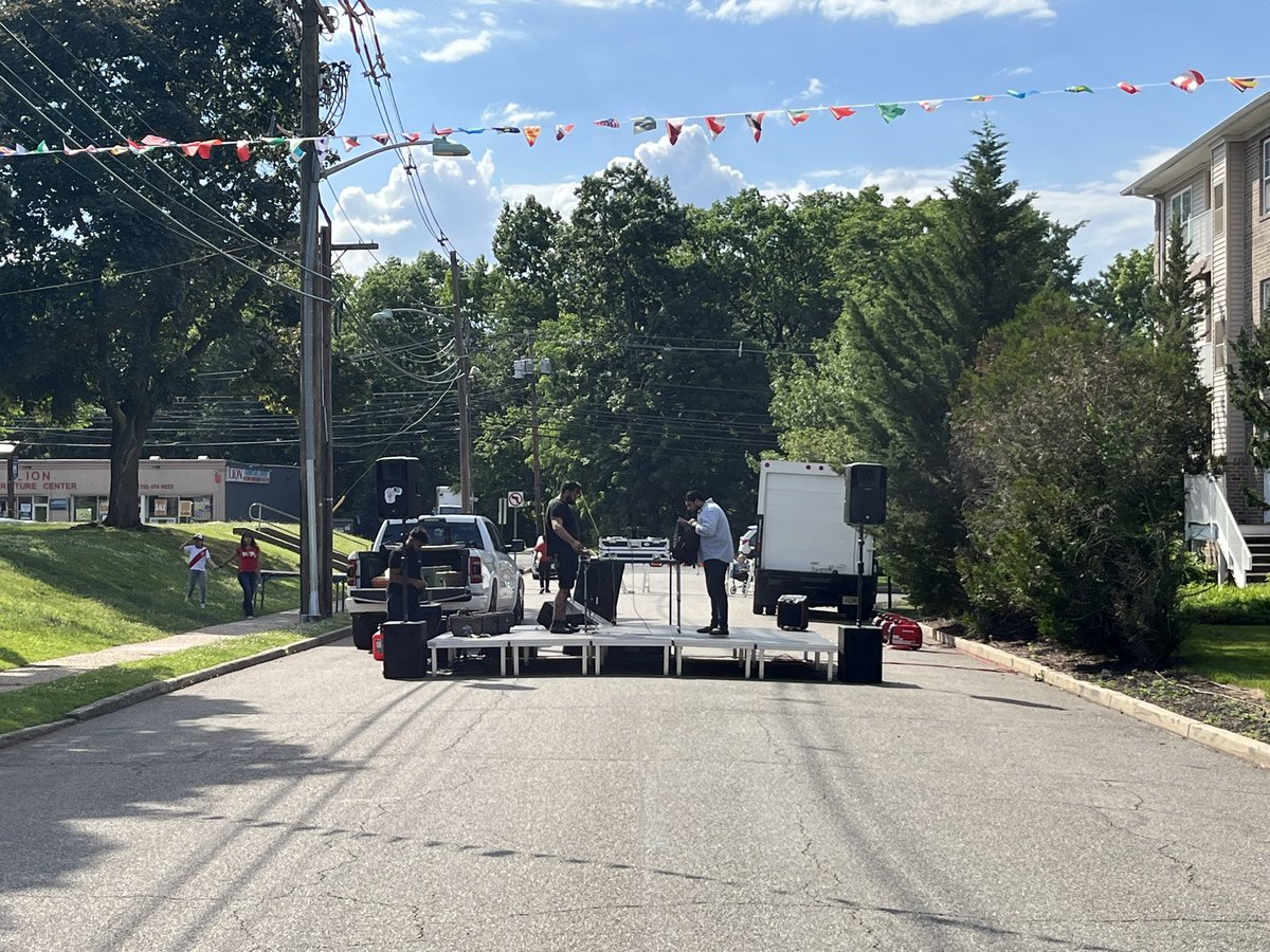 Franklin Elementary School (@fes_rahway) on Twitter photo Weโre getting ready Franklin Elementary Multicultural Block Party <a href="/Rahway_Schools/">Rahway Public Schools</a> <a href="/CityofRahway/">City of Rahway</a> Weโre getting ready Franklin Elementary Multicultural Block Party <a href="/Rahway_Schools/">Rahway Public Schools</a> <a href="/CityofRahway/">City of Rahway</a>