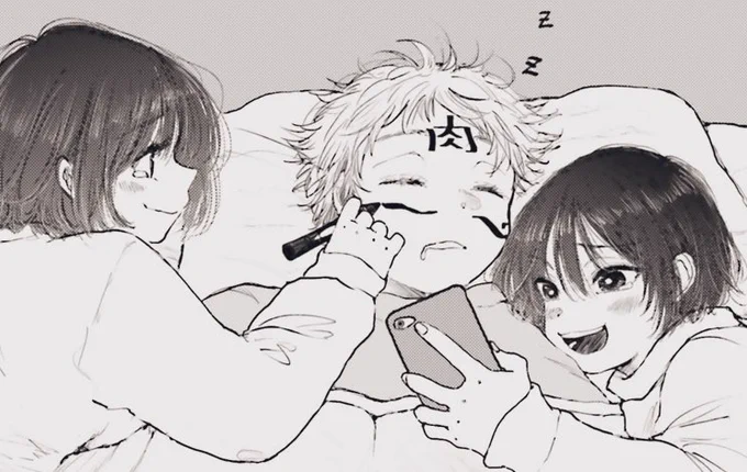 カドコミさんで
「たっちゃん、どっちとる?」
1〜3話まで公開していただいてます!
(web最新話も期間限定で公開中)

3話の扉絵けっこうお気に入りなので
よかったら覗いてみてください👫🏻🌟 