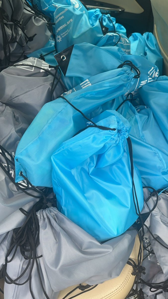 Jaclyn Lewandoski (@lewandoski_fis) on Twitter photo Special thanks to <a href="/UWMOC/">United Way of Monmouth and Ocean Counties</a> for the hygiene bags for our students! We already distributed some to our students! #BOROproud <a href="/FISLions/">FIS - Home of the Lions!</a> 🦁 Special thanks to <a href="/UWMOC/">United Way of Monmouth and Ocean Counties</a> for the hygiene bags for our students! We already distributed some to our students! #BOROproud <a href="/FISLions/">FIS - Home of the Lions!</a> 🦁
