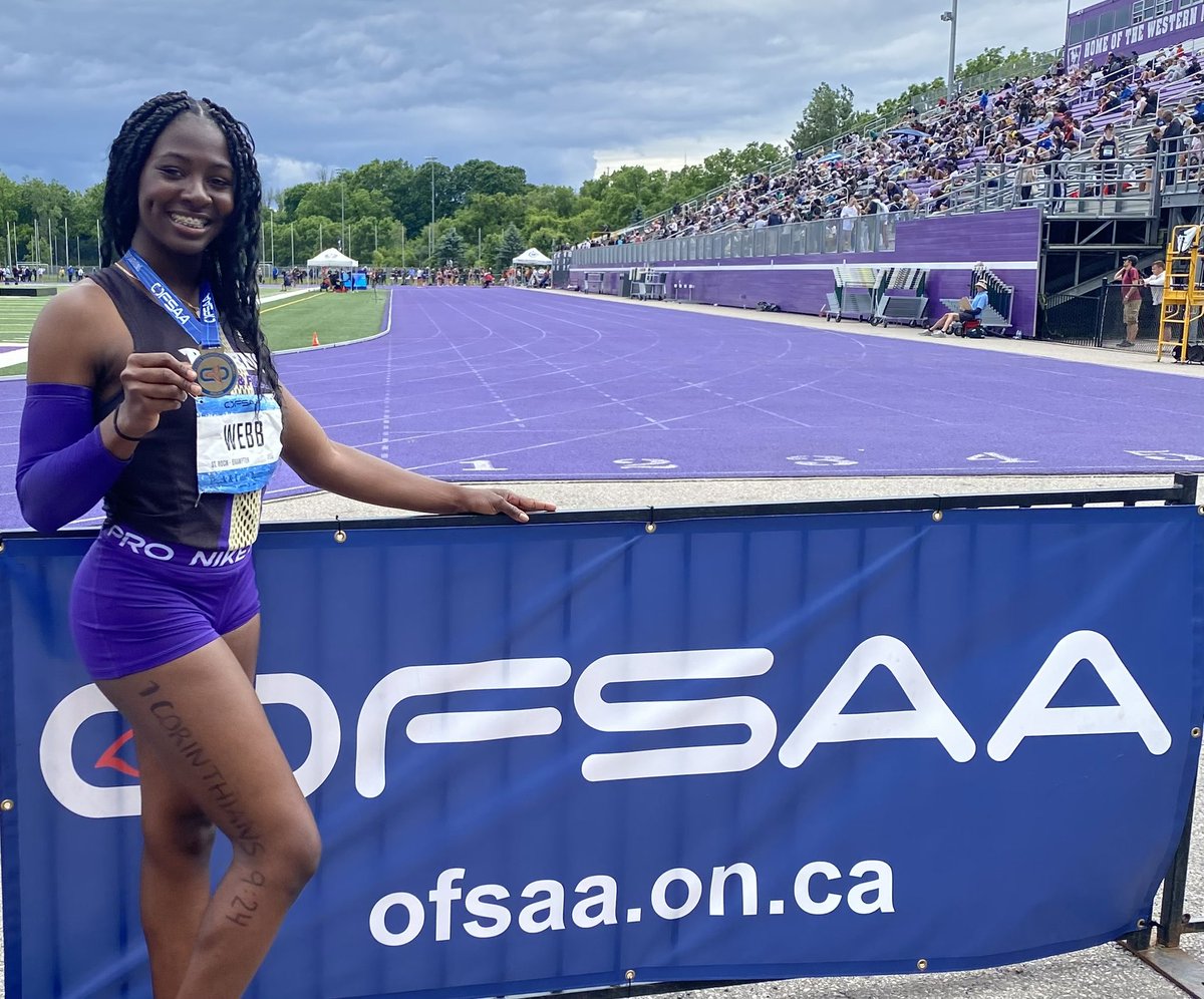 BIG CONGRATULATIONS to our St. Roch Track and Field team as they competed in OFFSAA! Girls Relay Team ran well  and 1st place in Girls 400m!! 🙌🏾🎉👏🥇 Thanks athletes and coaches for a fantastic season!!!