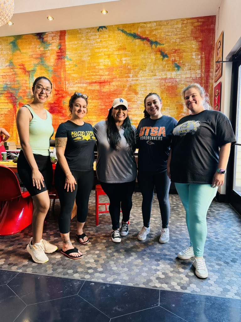 Melissa Machado tweet media