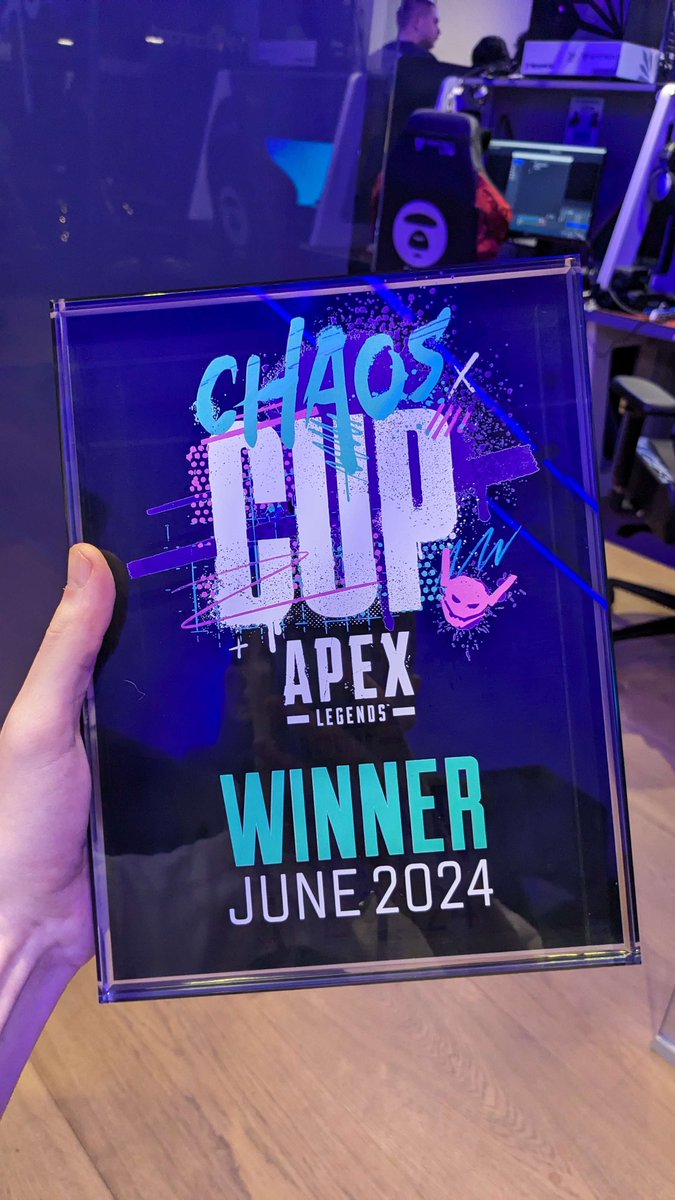 Simply Ashton tweet media