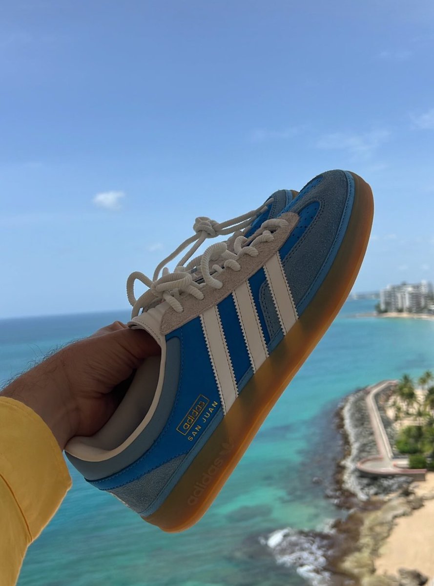 badbunnynetwork's tweet photo. Bad Bunny x Adidas Gazelle
‘SAN JUAN’
Junio 23 📆 https://t.co/FtNUy6PxEc