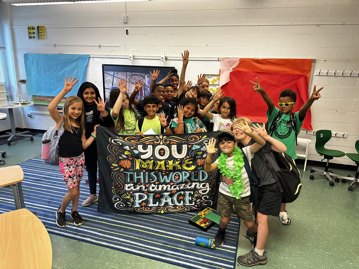 Chelsea Knickmeyer (@mrsknickmeyer5) on Twitter photo Throw up your 4s, because 3rd grade is DONE! โ
๐ธโ๏ธ๐<a href="/GreenbrierElem/">GreenbrierElementarySchoolVA</a> Throw up your 4s, because 3rd grade is DONE! โ
๐ธโ๏ธ๐<a href="/GreenbrierElem/">GreenbrierElementarySchoolVA</a>