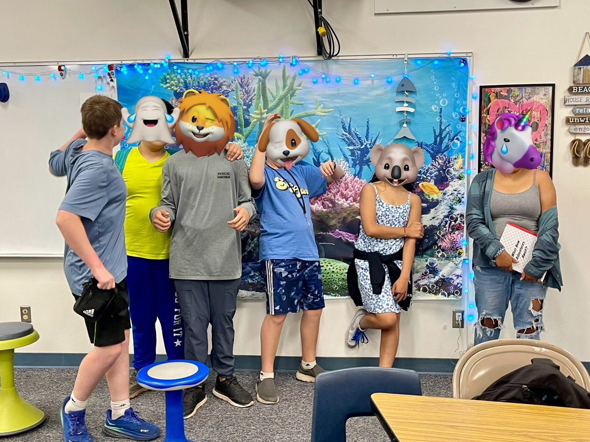 SpchTchr1996's tweet photo. Well I finished my 28th year as a school SLP with 24 of them with OGSD! Even 2day I had Jr High students join me in the Bernal Game Club! Running this club has opened up a whole new addition to my teaching. These kids touched my heart. Yet… even so… I am ready for SUMMER!! https://t.co/MhzQaFLyK4
