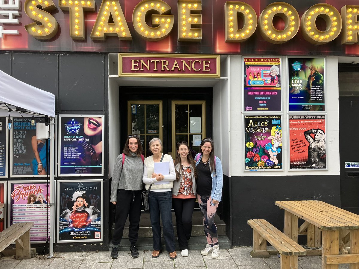 Thanks for having us Stage Door! Last rehearsal day for Script in Hand new writing project. Join us on 23 June for staged readings of 2 brilliant funny plays about the end of the world. thestagedoor.org.uk/product.php/90…