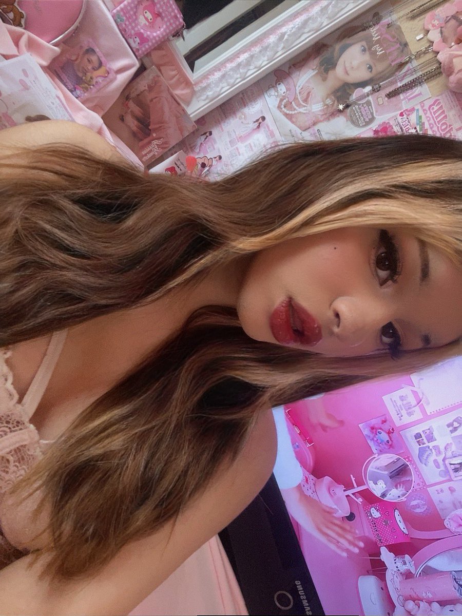🍥 tweet media