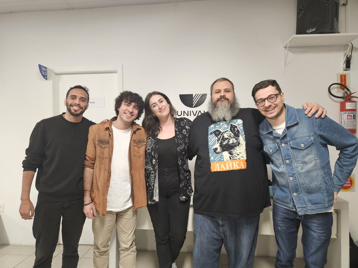 CTRL ALT tweet media