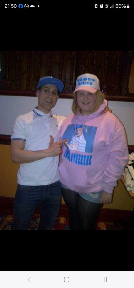 chloeluvlukey's tweet photo. @SimonBrodkin blackpool 2013, please come back soon xx https://t.co/ZoqakmBzHX