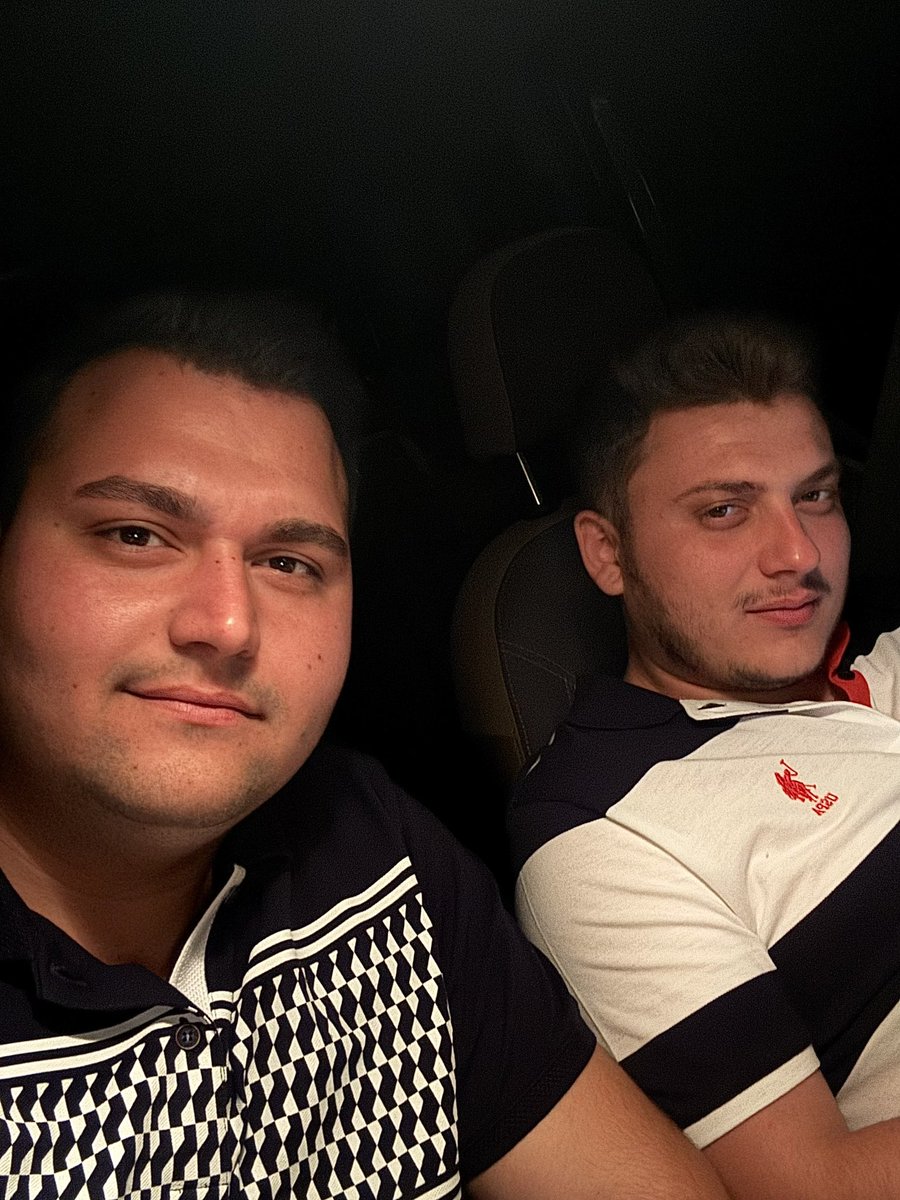 Sezen aksununda dediği gibi ne senle ne de sensiz