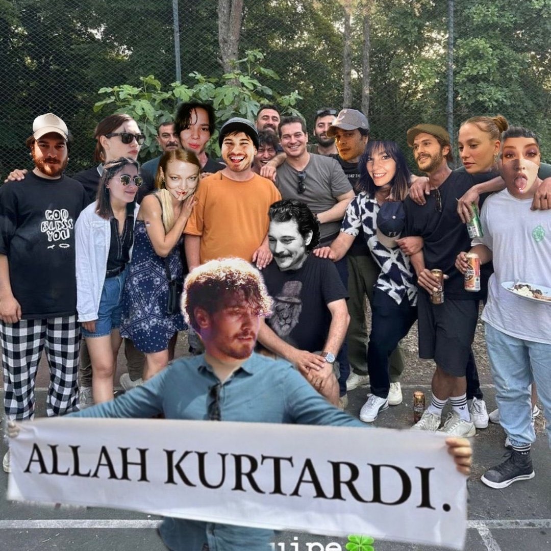 nocontextbashrf's tweet photo. gaddarın bitmesi şerefine no context hesabı üyeleri lokma dağıttı
#gaddarsanagülegüle https://t.co/ZAWdDl7P1Y