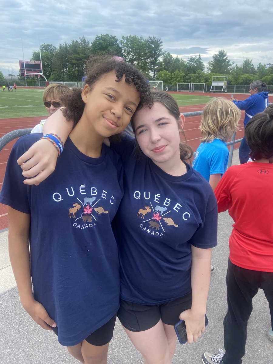 Ecole Cath. Kingston tweet media