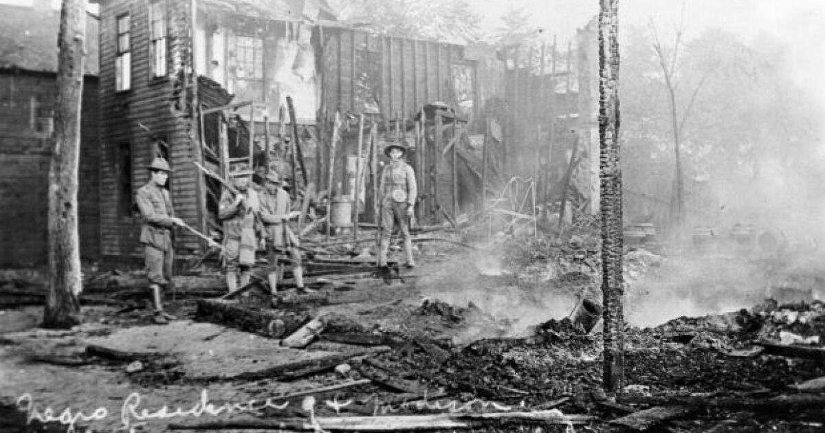 StevenSpearie's tweet photo. The Sangamon County Board is expected to call upon @POTUS to designate the 1908 Springfield Race Riot site a national monument. The @Interior holds a public meeting on the subject at Union Baptist Church at 6 p.m. June 10.
#SJRBreaking https://t.co/XpMoU8J9qf