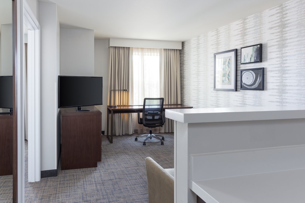 Check out a recent review we received from one of our valued guests:

"Very nice upgraded Marriott. Decent breakfast and stay. The rooms have a modern look and feel versus most of the hotels in the US that are really old and in urgent need of upgrades."

#residenceinnforsyth