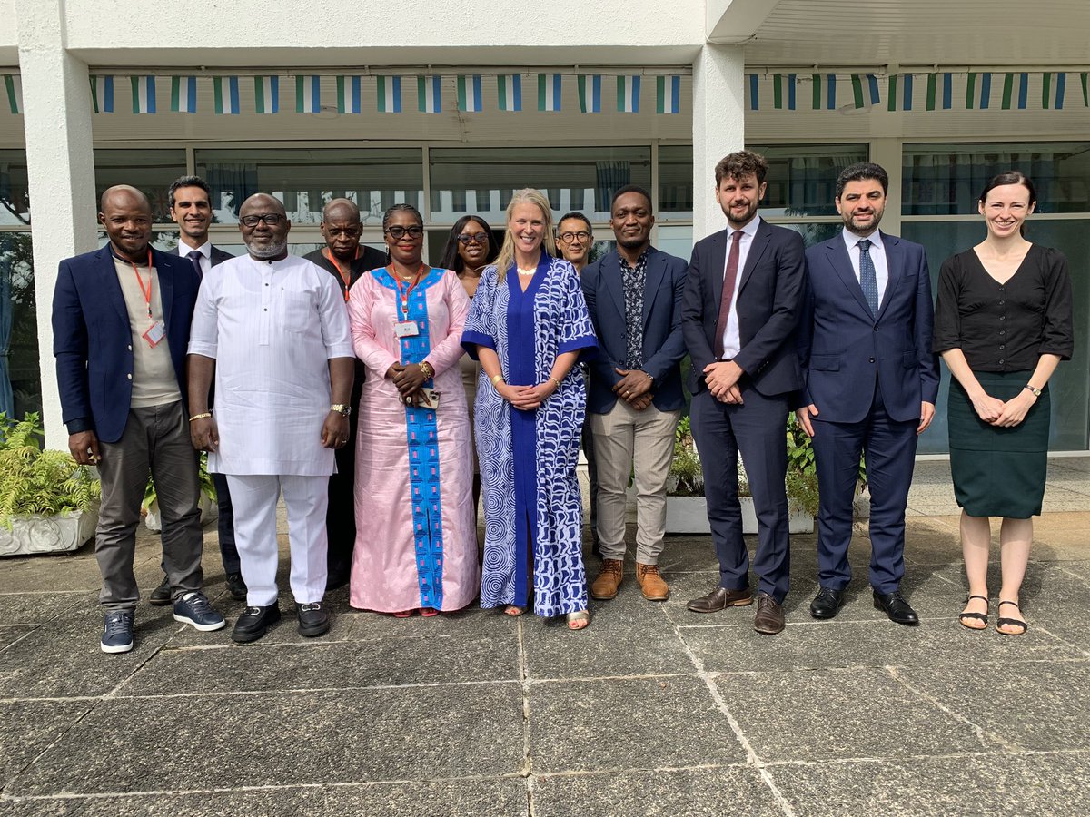 UKinSierraLeone's tweet photo. Great discussions today with British International Investment delegation to Sierra Leone, &amp; Government of🇸🇱.
As part of the ARIA Initiative, we are working with @BritishIntInv &amp; @InvestSalone, to boost 🇸🇱's private sector lending📈– fostering a thriving business environment in🇸🇱. https://t.co/m70o9xVohS