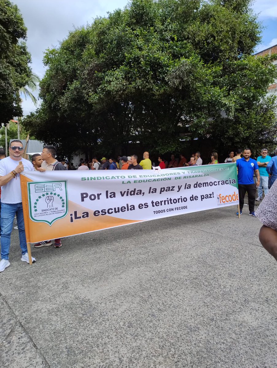 Sindicato de Educadores de Risaralda - SER tweet media
