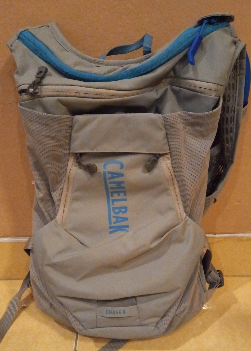 nonovendy's tweet photo. For Sale!
Camelbak Chase 8
Hydration Pack
Include Water Bladder
DM for Ask ✌️

#camelbak #hydrationpack #Runner #Trailrunning #Pendaki #Lari https://t.co/b72To90rxo