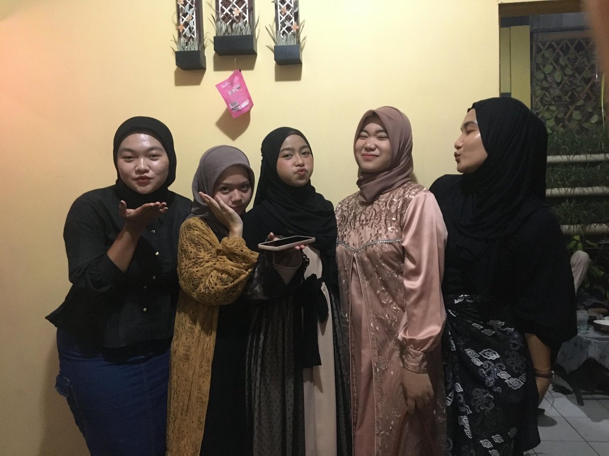 novazharah's tweet photo. https://t.co/IWcvDhl01E