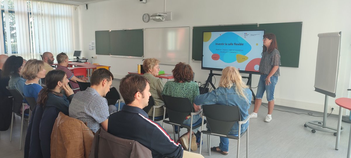 ota_dsden62's tweet photo. Du projet à la mise en pratique ! Investir un espace flexible issu d'un projet #CNR  :  formation proposée par l'OTA lab ce 07/06 au @LpoArtois autour de :
➡️ Aménagement des espaces
➡️ Numérique
➡️ Webradio
➡️ Oral
 avec @RomualdDelattre @62Babeth @ElodieLef13 et @PerrineTaine https://t.co/XpJSt7PIun