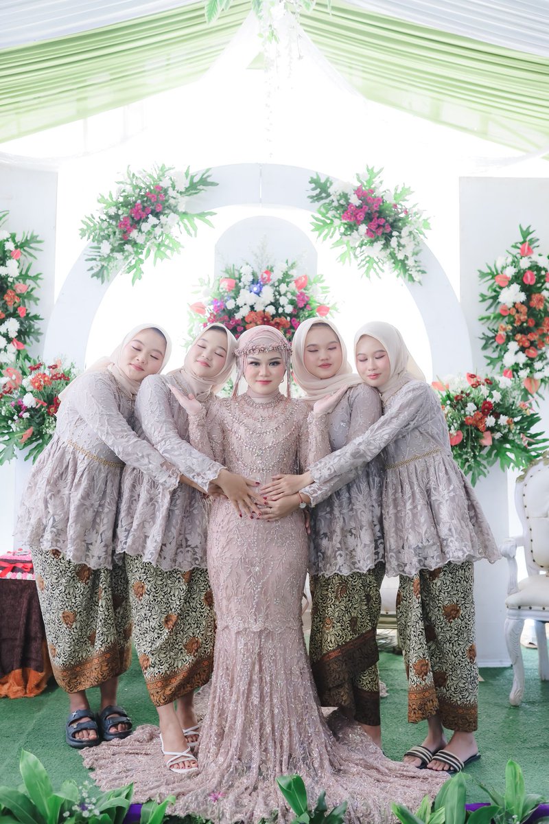 novazharah's tweet photo. https://t.co/ki1IJU1jct
