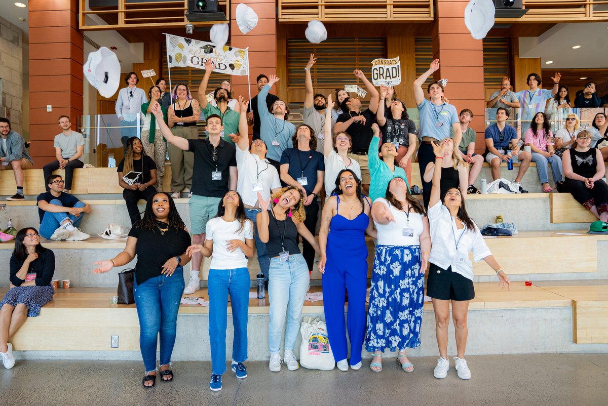SmithBusiness's tweet photo. Last week, the most recent group of Venture for Canada Fellows said farewell to #GoodesHall. Here's to the 2024 graduating cohort and to the school's 10-year-long #partnership with @Venture4Canada!
#Entrepreneurship https://t.co/QuMXlzUPFG
