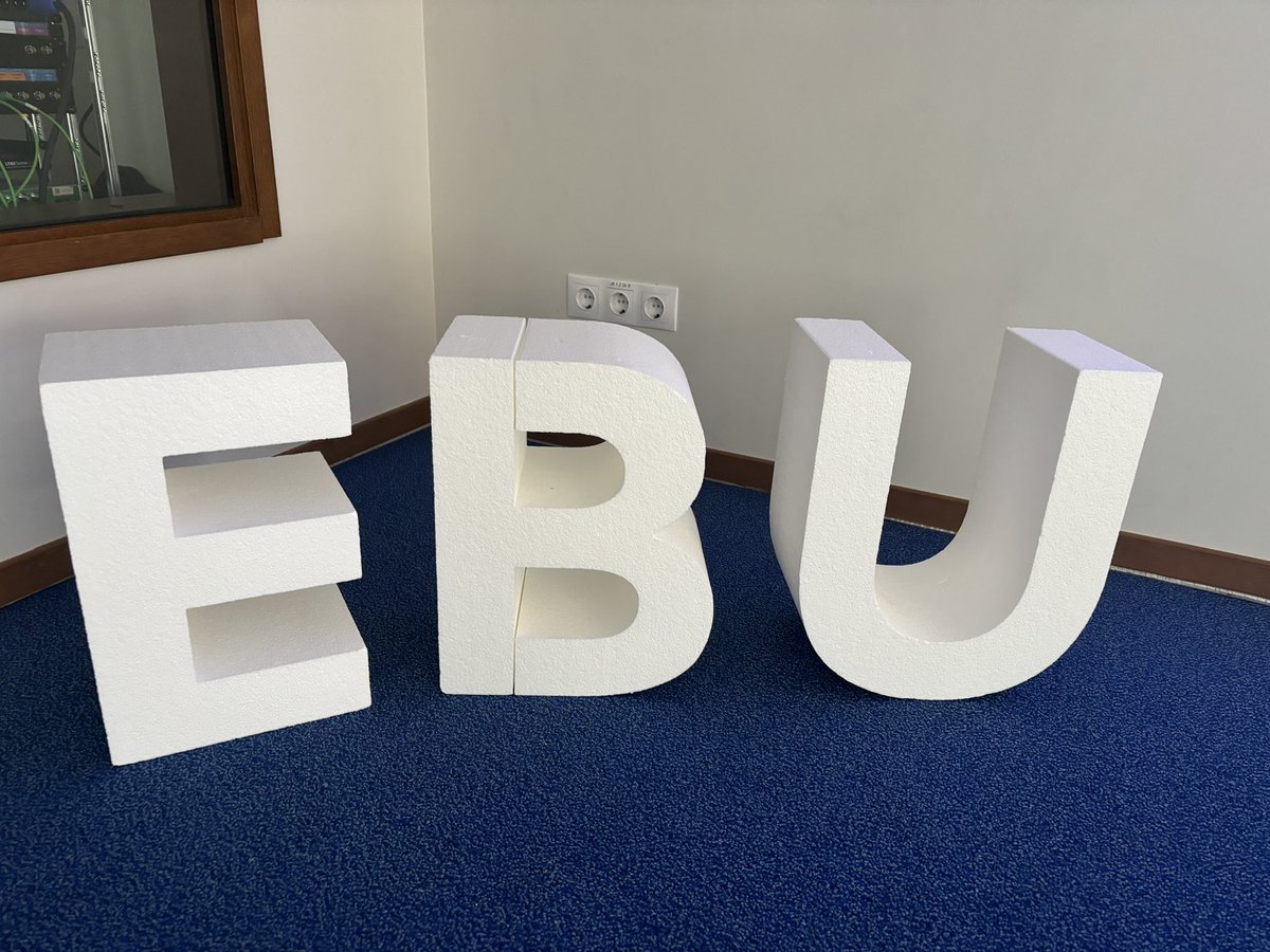 Guto Rhun tweet media