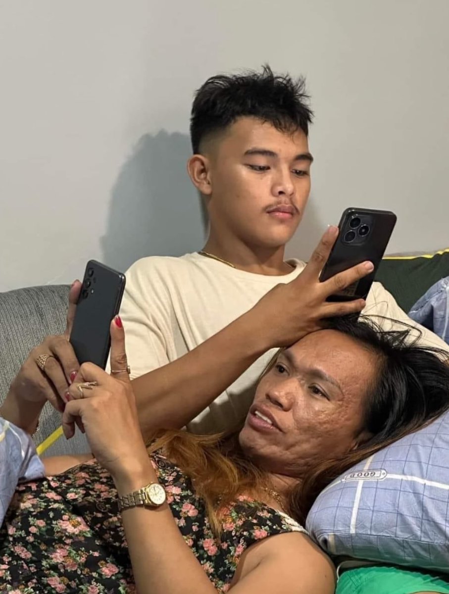 TOLOL UNTUK MEROKET (@tololmeroket) on Twitter photo 