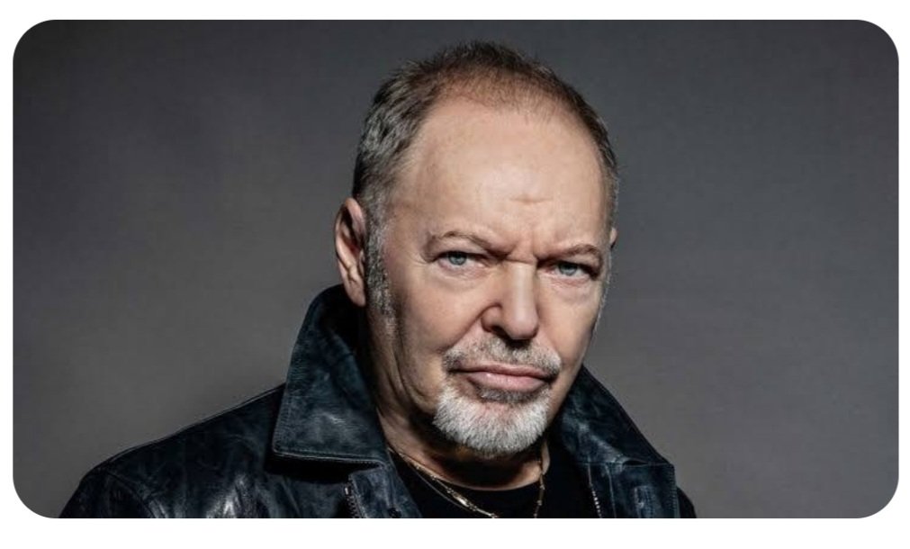 VASCO ROSSI a Giorgia Meloni: “Stiamo andando verso un autoritarismo, lei vuole ordine e disciplina"

Bravo Vasco tu sì che sei un vero ribelle,  quello della vita spericolata,  quello che durante la pandemia girava senza mascherina e hai sostenuto la lotta contro gli  obblighi