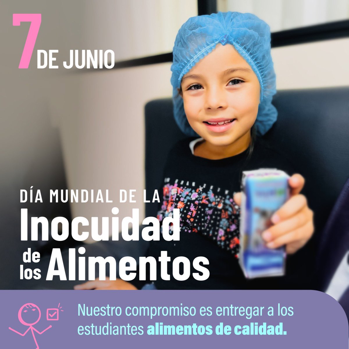 Educacion_Ec's tweet photo. 🥛👦🏻👧🏻 Trabajamos por el bienestar de los estudiantes para que tengan acceso a alimentos saludables, siguiendo estrictas prácticas de control de la higiene, tal como exige @Arcsa_Ec.

¡Nuestra prioridad es que niñas, niños y jóvenes tengan una #AlimentaciónEscolar de calidad!

#ElNuevoEcuadorResuelve