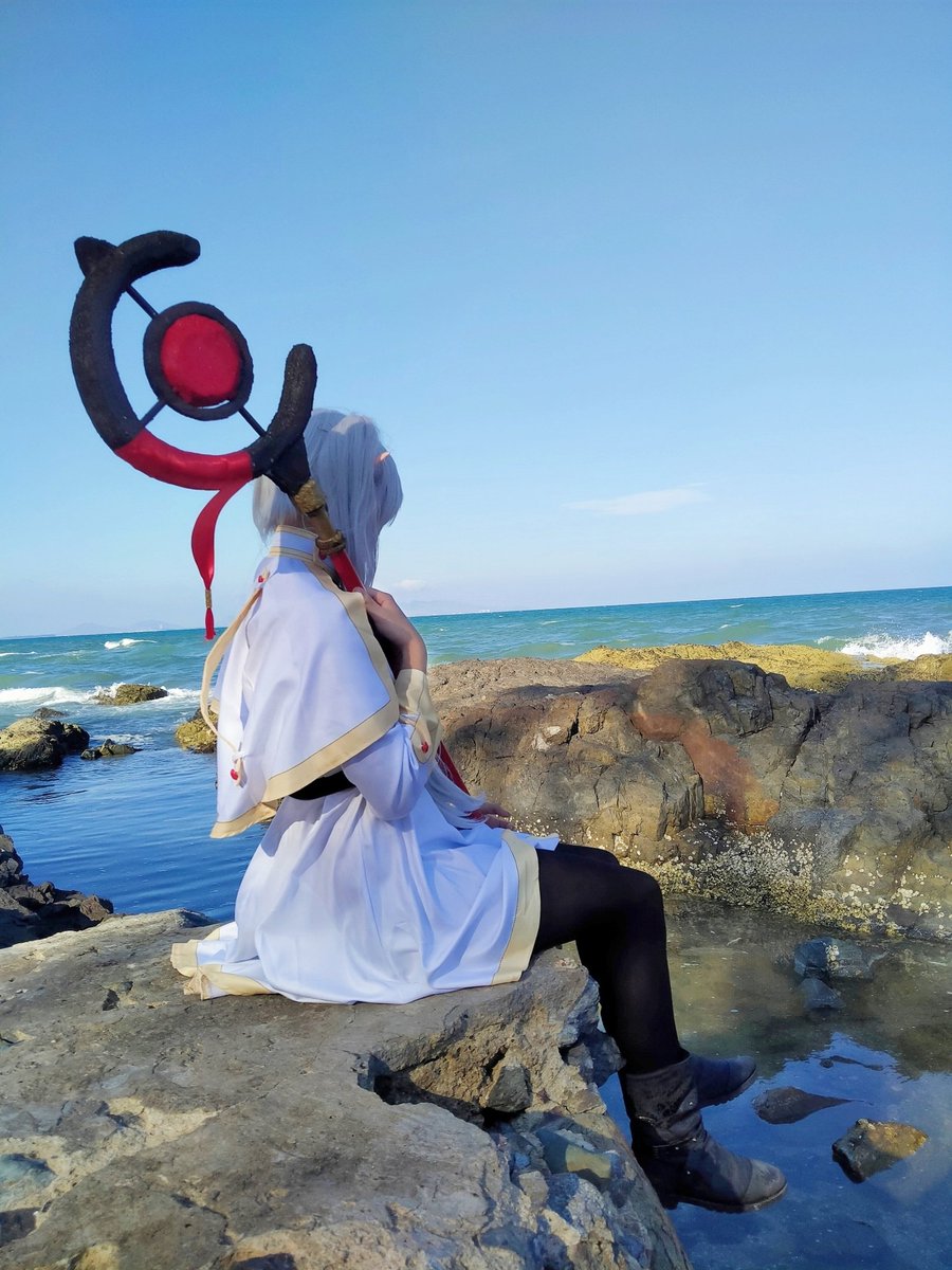 azurnguyen's tweet photo. Frieren at beach
#cosplay #フリーレン #frieren https://t.co/ZYea3QXbdR