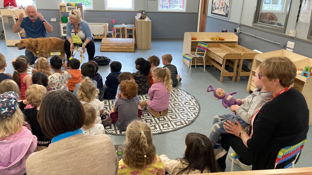 tonyrywenschool's tweet photo. Thank you to @Hinchey58 and Carole for visiting #Nursery with Jason the Guide Dog. We loved learning about how he helps Carole and the important job @GuideDogsCymru do to help people. #HealthAndWellbeing https://t.co/wdFgIZQDs9