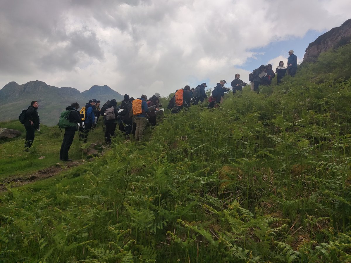 StewartFishwick's tweet photo. Yesterday (6th) the weather was foreboding... @GeologyLeics https://t.co/VRVrYCkxHe