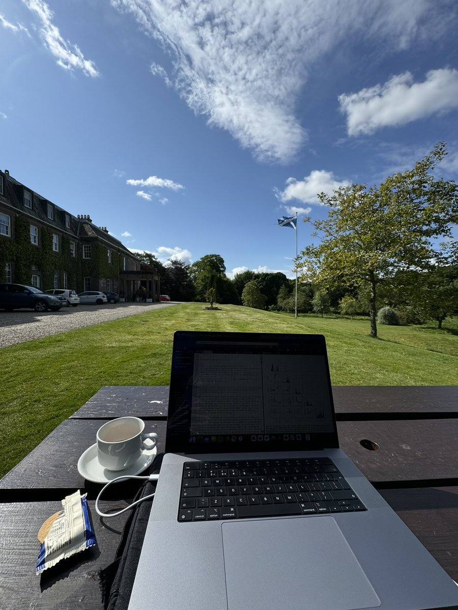 Freya Muir (@fme_muir) on Twitter photo Spent the week leading up to #WorldOceanDay2024 in the Mariana-Trench-depths of focus at the <a href="/ScotSAGES/">SAGES</a> writing retreat! Here are all my writing spots: studious picnic ๐, sky-lit games room ๐, Bridgerton writing desk with croquet ๐ธ๐ผ, in the Scottish sun with house martins ๐ฆโโฌ Spent the week leading up to #WorldOceanDay2024 in the Mariana-Trench-depths of focus at the <a href="/ScotSAGES/">SAGES</a> writing retreat! Here are all my writing spots: studious picnic ๐, sky-lit games room ๐, Bridgerton writing desk with croquet ๐ธ๐ผ, in the Scottish sun with house martins ๐ฆโโฌ