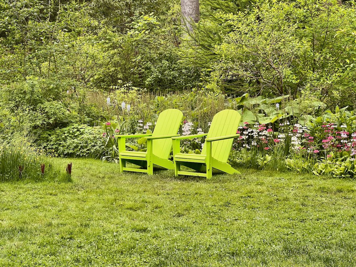 Networking is uncomfortable. Tough. And sooooo awkward. What if we could make it easier with help from our new friend, AI?

Here are two ideas to help you eliminate awkward networking!

amandaleakaiser.com/blog/future-of…

#ElevatingEngagement #Eventprofs #meetingprofs